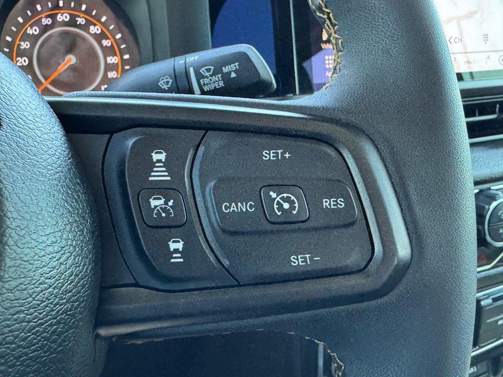 Used 2024 Jeep Gladiator Sport AWD/4WD image 20