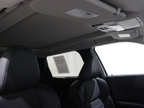 Used 2024 Mitsubishi Outlander 4WD Plug-In Hybrid image 30