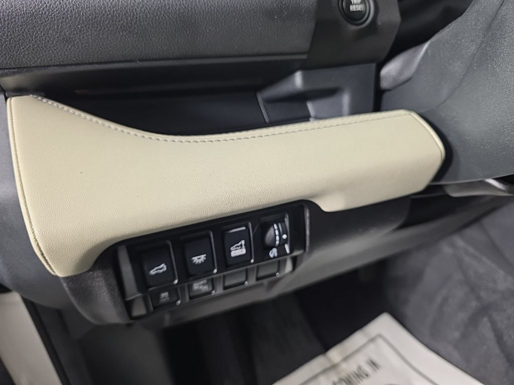 Used 2022 Subaru Ascent Touring w/ Popular Package #2A AWD/4WD image 16