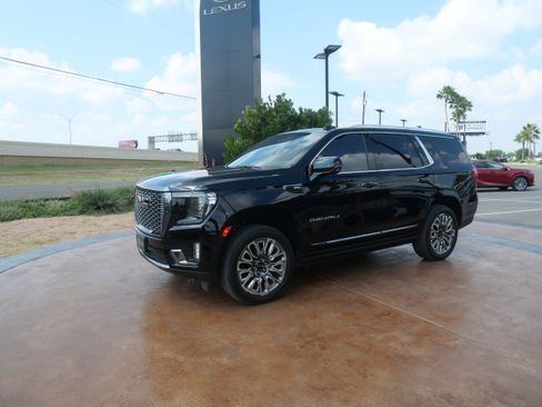 Used 2024 GMC Yukon Denali Ultimate image 5