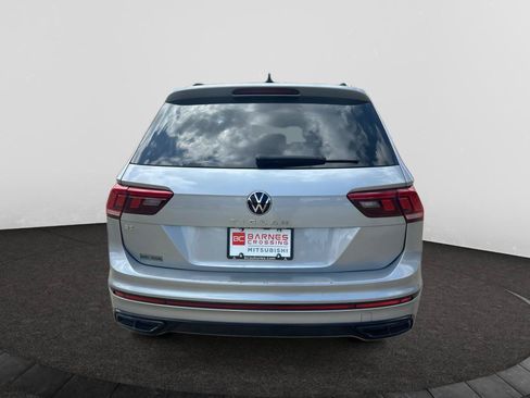 Used 2023 Volkswagen Tiguan SE R-Line FWD image 6