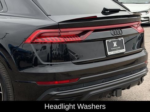 Used 2021 Audi Q8 Prestige w/ Prestige Package AWD/4WD image 8