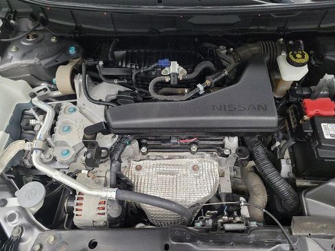 Used 2019 Nissan Rogue S image 30