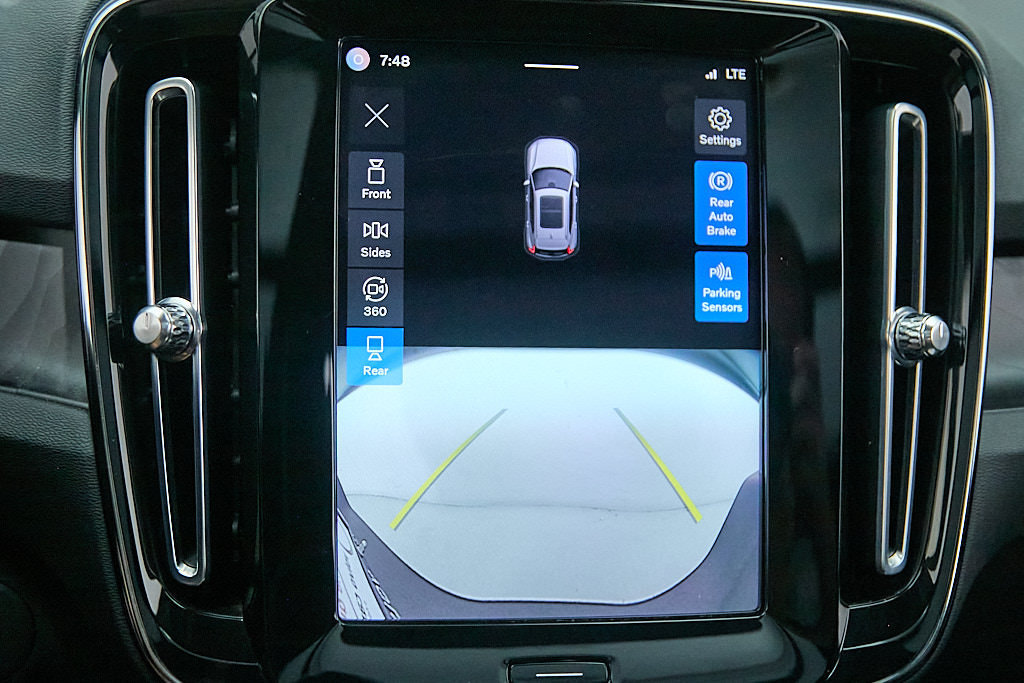 Certified 2023 Volvo XC40 Recharge Plus AWD/4WD image 31