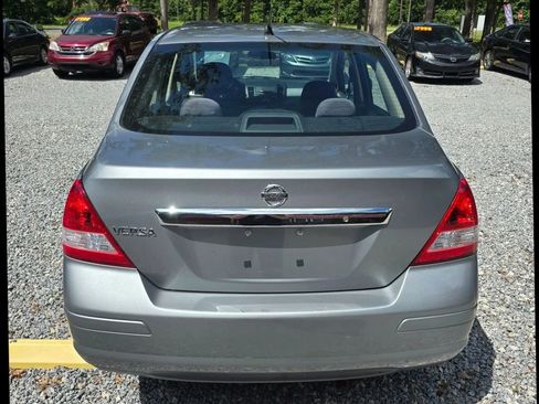 Used 2009 Nissan Versa 1.8 S w/ PWR Pkg image 6