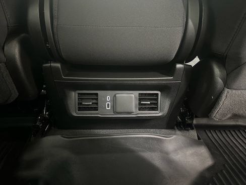 Certified 2024 GMC Sierra 3500 SLE w/ SLE Value Package image 19