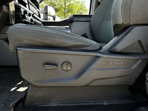 Used 2024 Ford F250 XLT w/ FX4 Off-Road Package AWD/4WD image 27