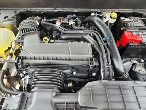 New 2026 Ford Maverick Lobo AWD/4WD image 31