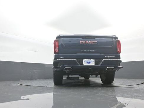 Used 2022 GMC Sierra 1500 Denali w/ Denali Reserve Package image 38