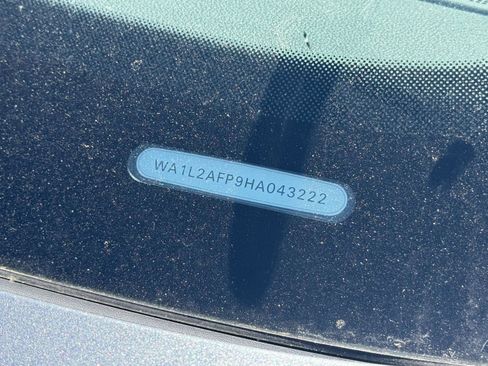 Used 2017 Audi Q5 2.0T Premium Plus w/ Technology Package image 6