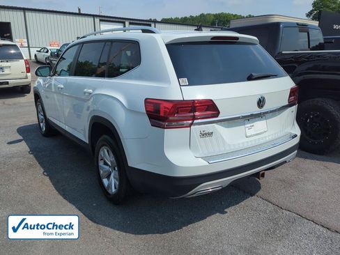 Used 2019 Volkswagen Atlas SE w/ Towing Package FWD image 2