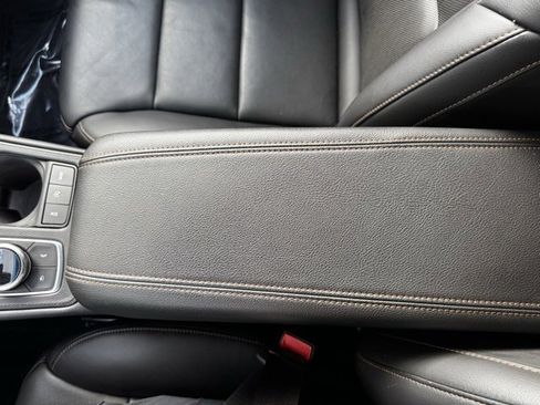 Used 2019 Cadillac XT4 Sport image 22