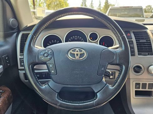 Used 2011 Toyota Tundra Limited w/ Memory Pkg AWD/4WD image 21