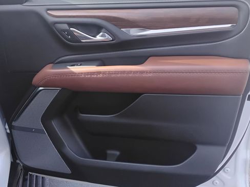 Used 2024 GMC Yukon Denali Ultimate image 26