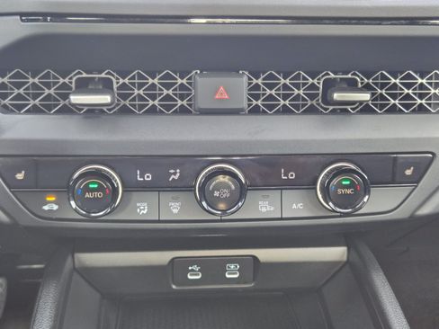 Used 2025 Honda Accord SE image 15