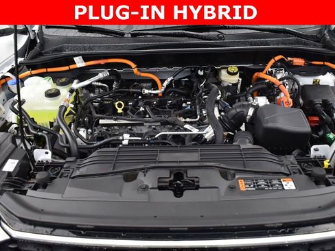 New 2025 Ford Escape SE w/ PHEV Premium Package image 15