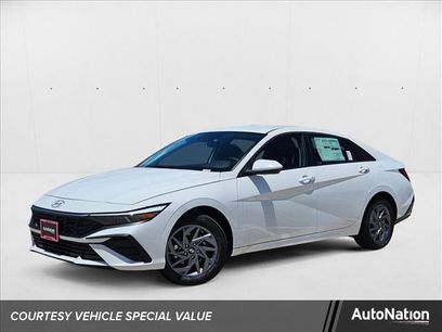 New 2025 Hyundai Elantra Blue