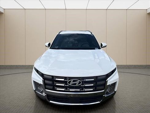 Used 2025 Hyundai Santa Cruz Limited AWD/4WD image 6