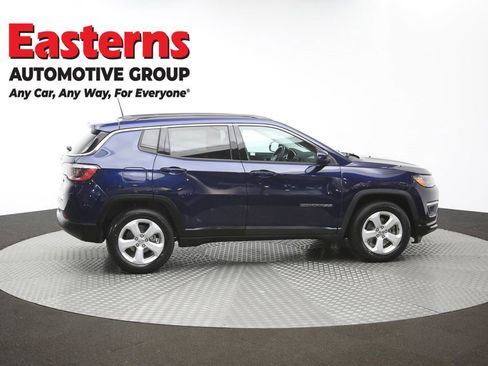 Used 2019 Jeep Compass Latitude FWD image 43