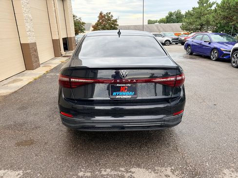 Used 2026 Volkswagen Jetta S FWD image 4