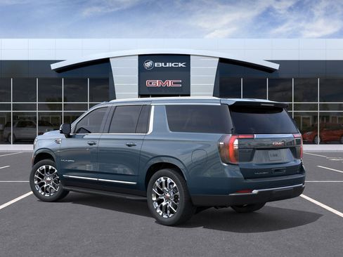 New 2026 GMC Yukon XL Elevation w/ LPO, Floor Liner Package AWD/4WD image 3