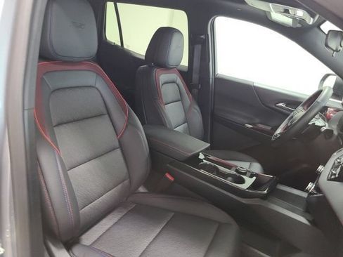 Used 2026 Chevrolet Equinox RS w/ LPO, Floor Liner Package AWD/4WD image 13