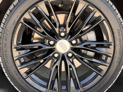 Used 2020 Cadillac CT4 Premium Luxury AWD/4WD image 35