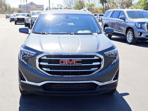 Certified 2019 GMC Terrain SLT image 3