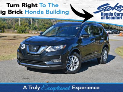 Used 2018 Nissan Rogue SV w/ Premium Package