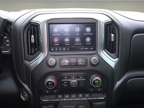 Used 2022 Chevrolet Silverado 1500 LT Trail Boss w/ Convenience Package II image 21