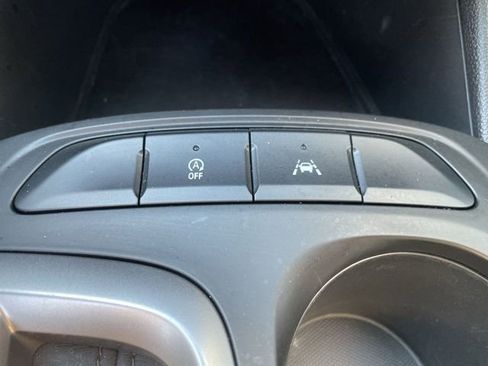 Certified 2024 Buick Envista Preferred image 17