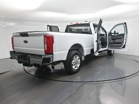 New 2026 Ford F250 XLT image 5