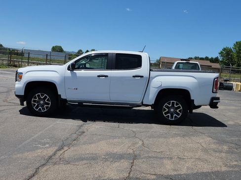 Used 2021 GMC Canyon AT4 w/ Driver Alert Package AWD/4WD image 5