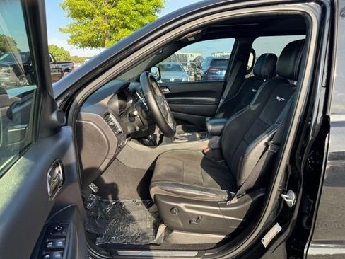Used 2019 Dodge Durango SRT w/ Technology Group AWD/4WD image 16