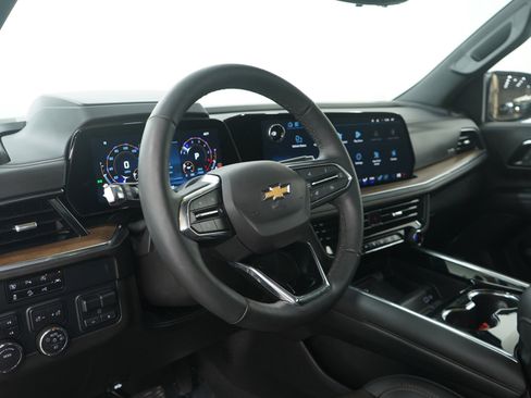 Used 2025 Chevrolet Tahoe High Country w/ Sun And Tow Package image 29