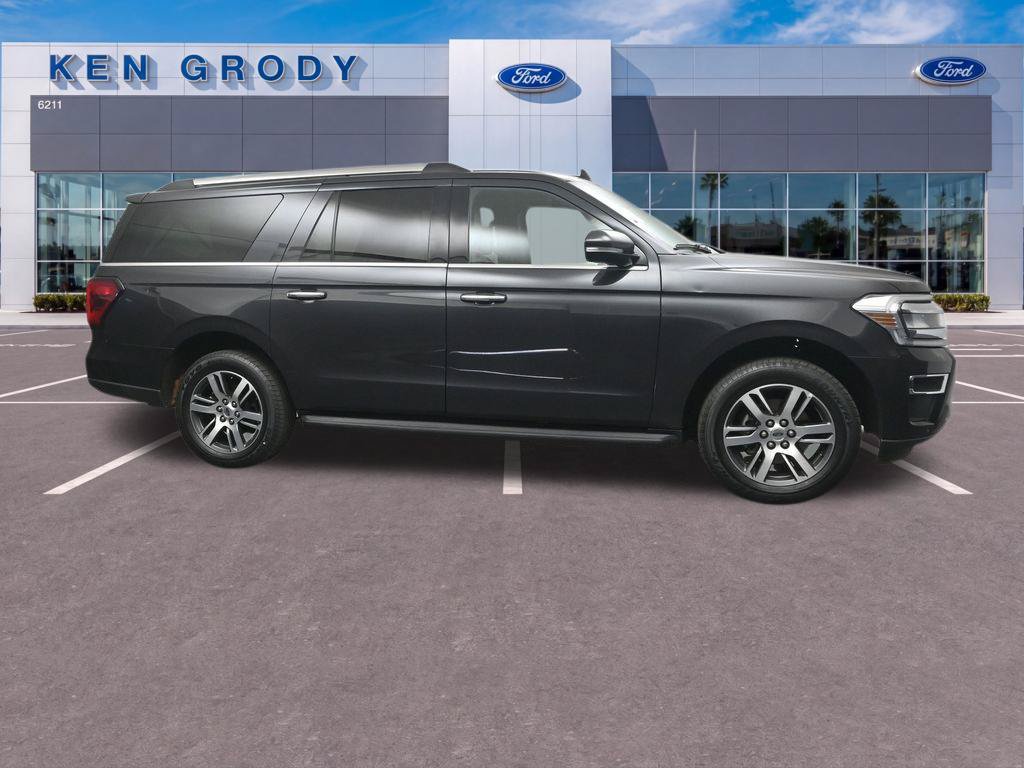 Used 2024 Ford Expedition Max Limited RWD image 5