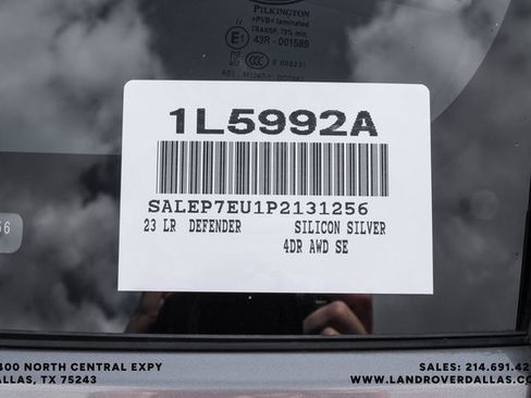 Used 2023 Land Rover Defender 110 SE image 52