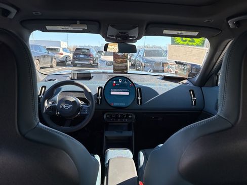 Certified 2025 MINI Cooper Countryman S image 17