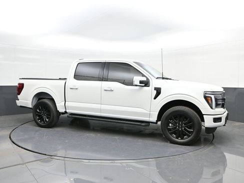 Used 2025 Ford F150 Lariat w/ Equipment Group 501A Mid image 17