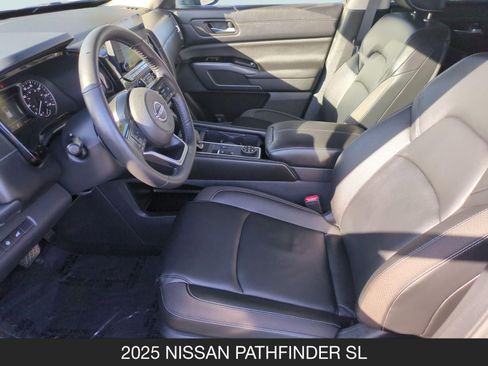 Used 2025 Nissan Pathfinder SL AWD/4WD image 14