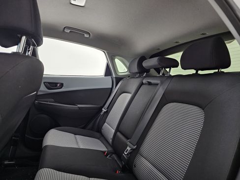 Used 2020 Hyundai Kona SE image 17