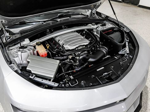 Used 2018 Chevrolet Camaro SS RWD image 53