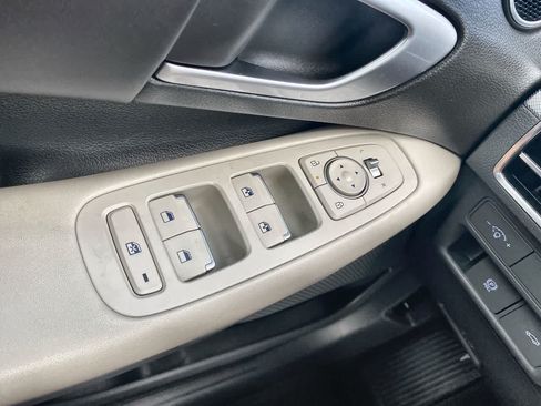Used 2025 Hyundai Sonata SEL FWD image 13