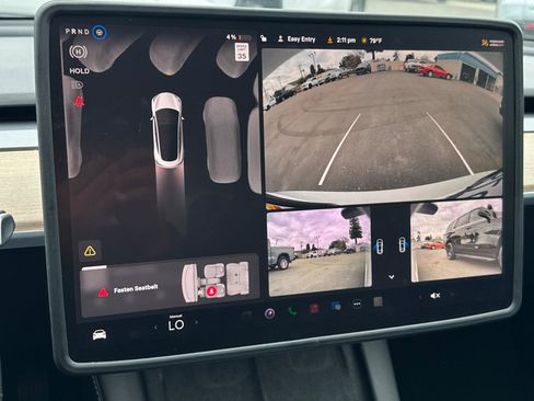 Used 2023 Tesla Model 3 Standard Range image 22