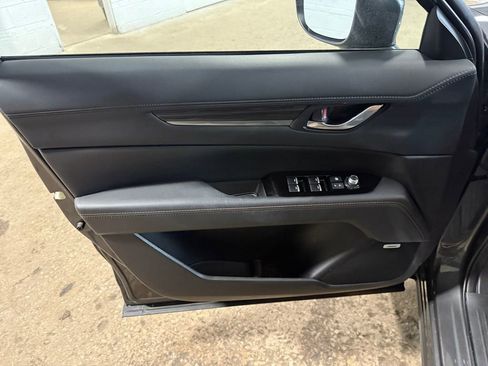 Used 2022 MAZDA CX-5 AWD 2.5 S w/ Premium Package image 13