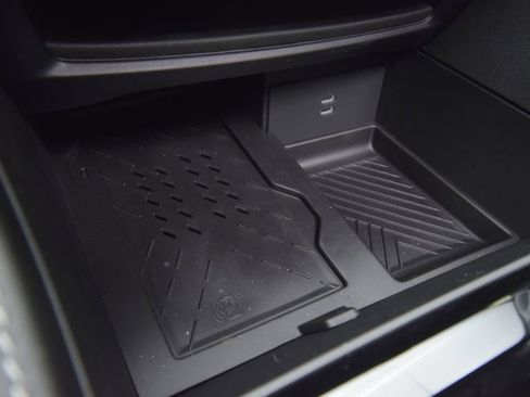 New 2026 Chrysler Pacifica Limited w/ S Appearance Package image 32