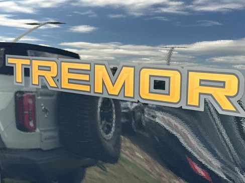 Used 2023 Ford F250 King Ranch w/ Tremor Off-Road Package AWD/4WD image 59