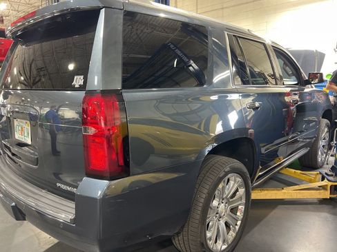 Used 2019 Chevrolet Tahoe Premier image 3