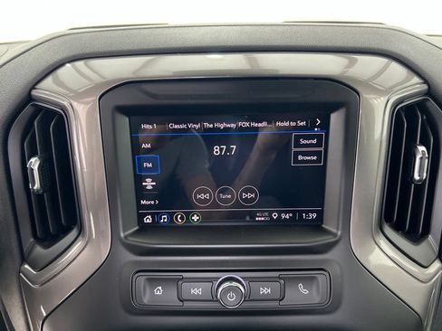 Used 2026 Chevrolet Silverado 1500 Custom Trail Boss AWD/4WD image 12