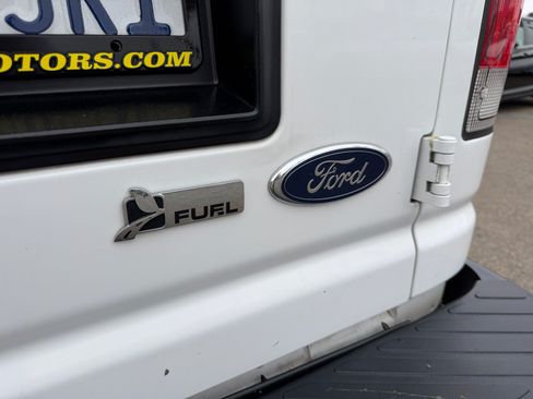 Used 2013 Ford E-150 and Econoline 150 w/ PWR Group RWD image 9